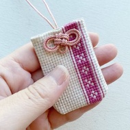 十字繡火星包・護身符包・絞肉機圖案・粉紅色