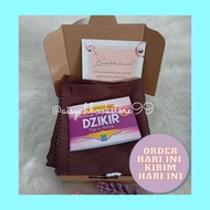 GIRL'S HAMPERS, GIRLS' GRADUATION GIFTS, GIRLS' BIRTHDAY GIFTS