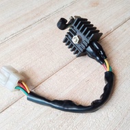 REGULATOR KIPROK RECTIFIER FIMALE HONDA CB100 CB125 CL100 CL125 SL100 SL125