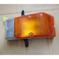 TOYOTA DYNA BU60 SIGNAL LAMP 1 PC