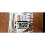 84653-BZ010-A-/-84653-BZ010-A