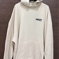 巴黎世家奶油可樂刺繡帽踢