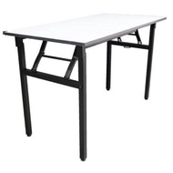 FOLDABLE BANQUET TABLE 2 x 4