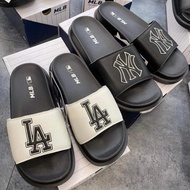 [GENUINE] Mlb KOREA CHUNKY MOUND SLIDER NEW YORK YANKEES - HAND-SANDAL SLIPPERS - FULLBOX WITH HIDDE
