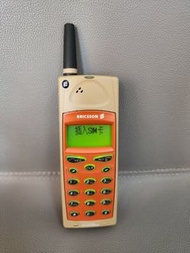 愛立信 Ericsson 1018sc 手提 電話 極新淨 經典 收藏 手機 nokia motorola