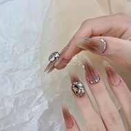 Wearable nail patches exude a white and beautiful look, and11.19