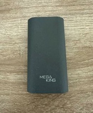 二手MEGA KING 行動電源（MK6800)