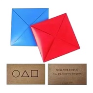 2Pcs Ddakji Paper Flip Toy Ddakji Game Blue Red Hard Cardboard Hiting Paper Game Party Supplies Suit