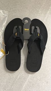 *全新Teva 黑色拖鞋