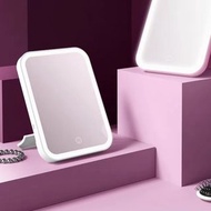 Clearance💥High HD LED Makeup Mirror|高清LED化妝鏡 [鏡, 折叠鏡, 化妝鏡, 放大鏡|USB chargeable make up mirror, mirror