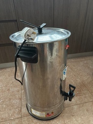 大型電熱水煲40L