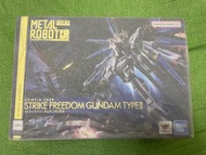 Bandai Metal Robot魂 突擊自由二式