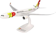 Herpa Snap-Fit TAP Air Portugal Airbus A330-900neo 1:200 Scale Miniature Collectible Model with Base