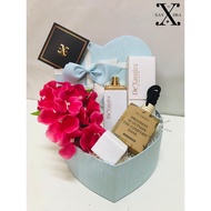 Set Hadiah Hantaran / Hari Jadi /Bertunang