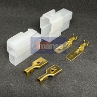 Large 2 Pin Motorcycle Socket 2 Pin Cable Connector Socket + Skun (Set) *