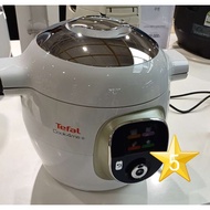 Tefal Cook4me + AREVOLUTION IN MODERN PRESSURE-COOKING