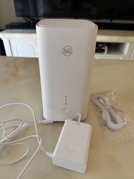 China Mobile HK 5G CPE 5 Router with Power Adapter and Cables
