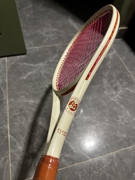 Wilson Clash 100 V3(295g) Roland Garros Ltd. Edition Tennis Racket - 2025