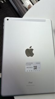 Sold Apple iPad 8 128GB WiFi+cell 平板電腦