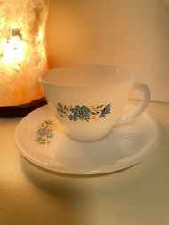 Vintage Fire King Bonnie Blue Floral Pattern Tea Cup With Saucer 懷舊Fire King茶杯加碟套裝