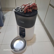 智能寵物餵食器