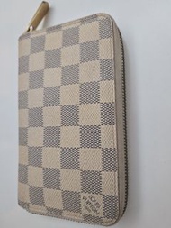 LV白色 Damier Azur 拉鏈銀包