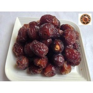 1kg Kurma Lulu From UAE. Delicious Dates/ Kurma Popular Rupa Mirip Kurma Ajwa.(1kg/Pack)