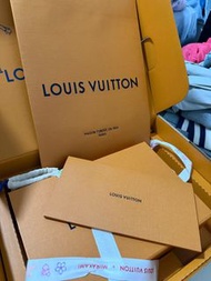 LV X村上隆