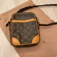 LV Louis Vuitton Monogram AR0060 日字包/相機包/小包
