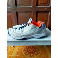 Badminton Shoes Size 45