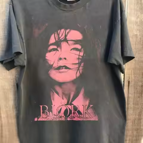 1990s Bjork Debut Album Logo Short-sleeved Men's and Women's T-shirts 2025 Summer New European and A