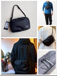 預訂八月尾到貨/Arc‘teryx Heliad 始祖鳥6L黑色小挎包
