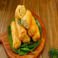 SOSIS SOLO ISIAN DAGING AYAM 330GR ISI 10PCS JAJANAN PASAR  HALAL