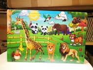 Tranh ghép hình 200 mảnh với 12 chủ đề các nhân vật hoạt hình - khung gỗ