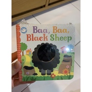 🌸Brand new 🌸BAA BAA BLACK SHEEP: FINGER PUPPET BOOK