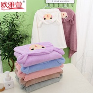 ผ้าเช็ดตัวเด็ก,หมวกที่มีหมวก,เสื้อคลุมดูดน้ำในห้องน้ำสัตวแพทย์หลัก,ตัดกล่องทุกอย่างว่างเปล่า,ผ้าเช็ด