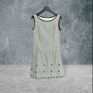 二手 IRIS 黑白 棉麻格紋刺繡愛心裙擺版型挺M號 無袖 洋裝 VA821﹝凡賽蘇﹞