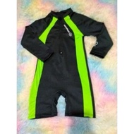 rash guard boy fit 2to10year/old