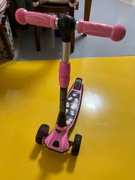 兒童滑板車