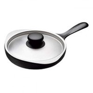 Sori Yanagi Nambu Ironware 迷你鍋 18cm 帶不銹鋼蓋