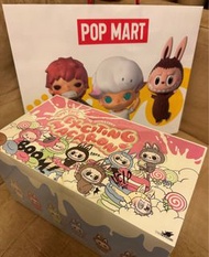 Labubu 馬卡龍盲盒一套6個全新未拆包裝膠膜 - 購自台北POP MART(有單)