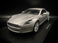 【收藏模人】Autoart Aston Martin Rapide 2010 銀色 1:18 1/18 70217