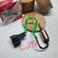 Toyota Kijang 7K Grand 21062-13810 Solenoid Carburetor Switch
