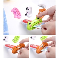 YESPERY 1pcs Automatic Toothpaste Machine Cute Cartoon Toothpaste Squeezing Device Clean Cream Squee