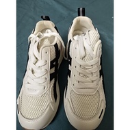 Women's Shoes Size 36