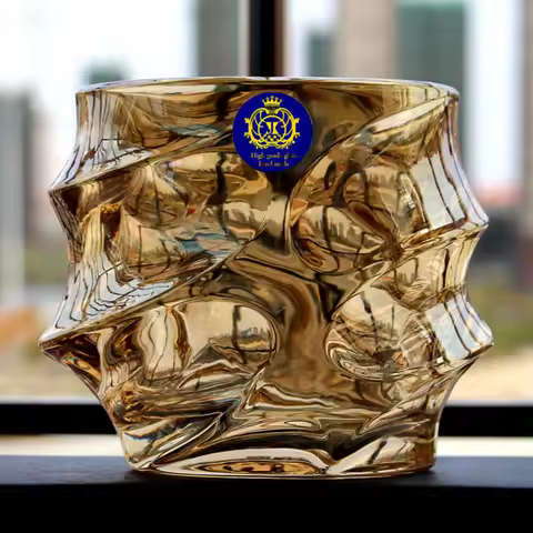 Golden Crystal Whisky Glasses European Style Luxurious Home Wine Glassware Glittering XO Chivas Cogn