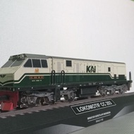 Papercraft miniature locomotive cc203 livery vintage