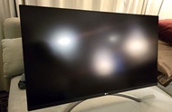 32-inch 4K LG Monitor - UHD, Ultrafine, HDR, AMD FreeSync, for Gaming and Entertainment