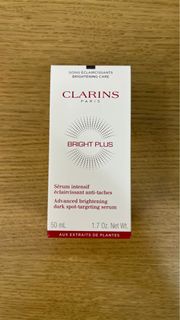 Clarins Bright Plus 透亮光感極緻亮白精華