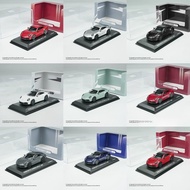 MINICHAMPS 1/64 Porsche 911 992.2 CARRERA GTS Diecast car Car Model Simulation Alloy Diecast Car Chi